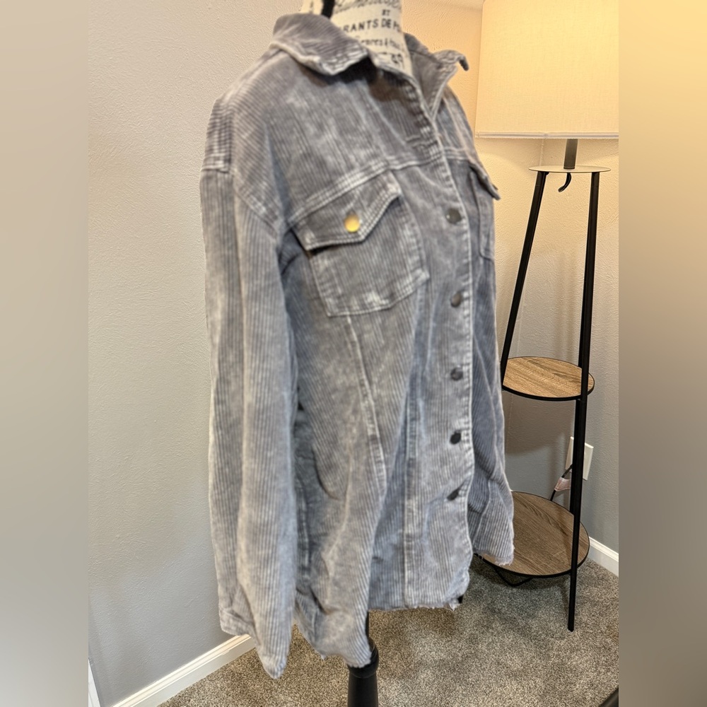 POL Corduroy Button-Down Shacket – Size Medium - Picture 5 of 8
